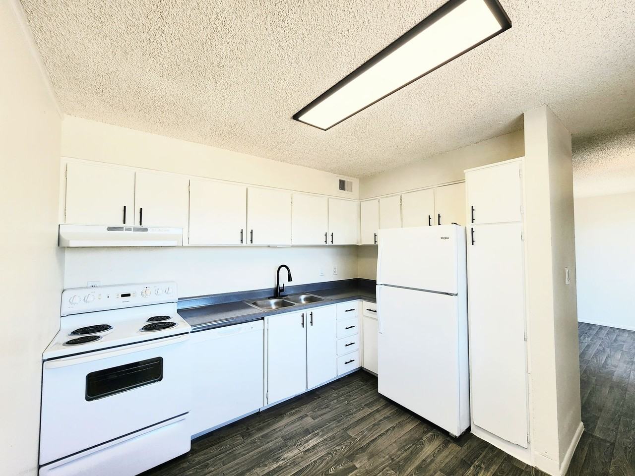 Park West Apartments - Photo 6 of 50