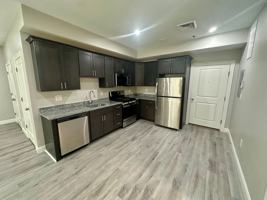 featured image of 121 Chestnut St