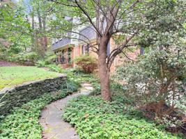 featured image of 109 Little John Rd