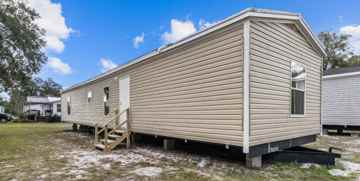 featured image of 240 Oakhurst Ln