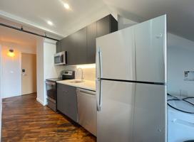 featured image of 500 E Broadway Ave