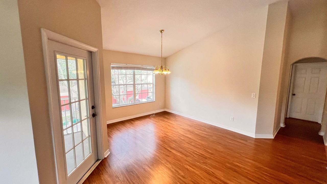 3658 Oakdale Circle #200 - Photo 7 of 38