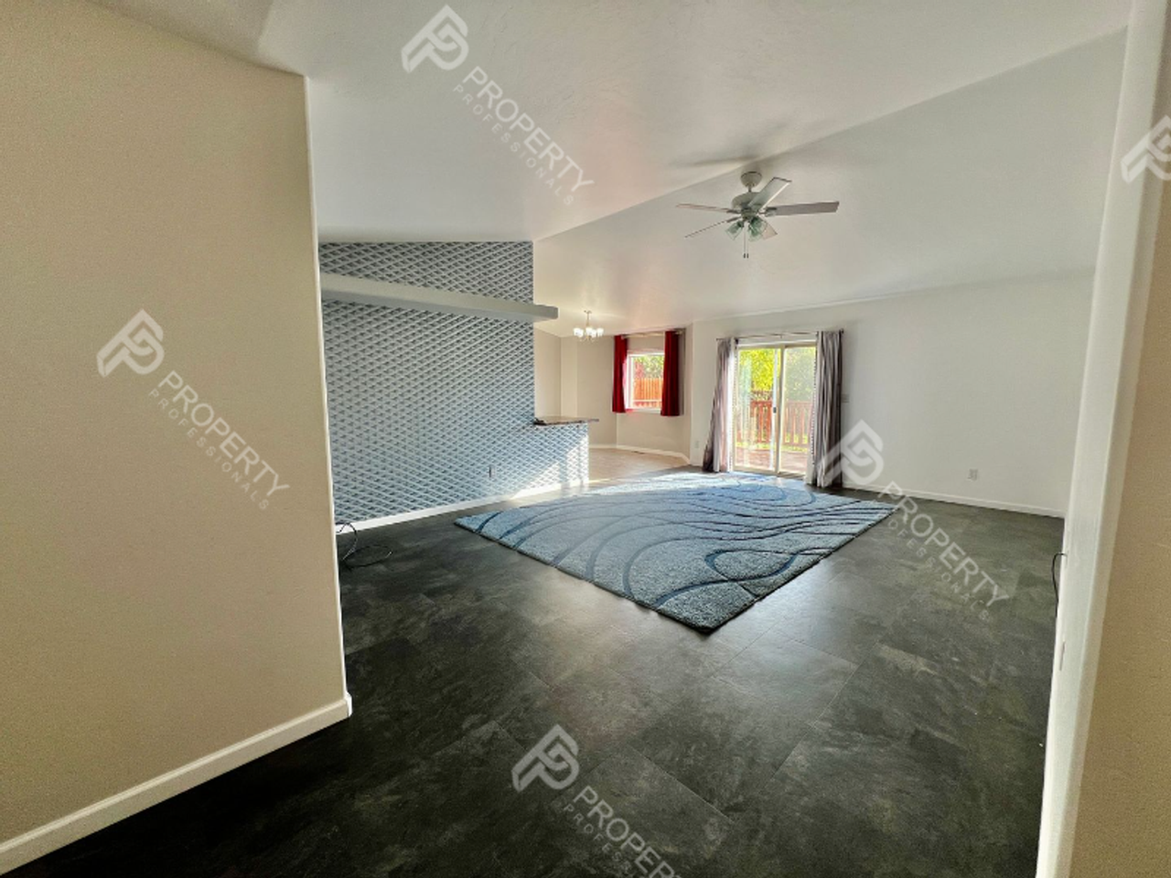 358 Grullo Ln - Photo 2 of 22