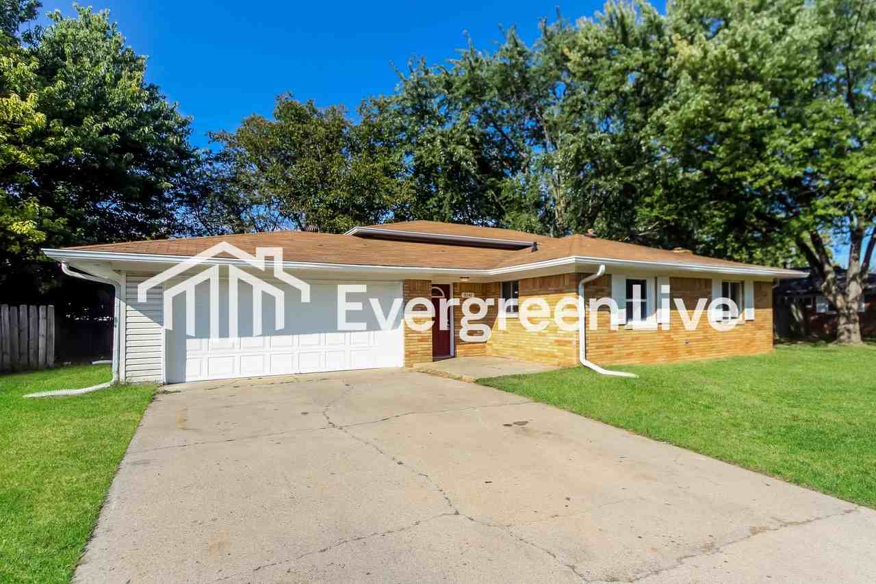 9248 E 25th St - Photo 2 of 15