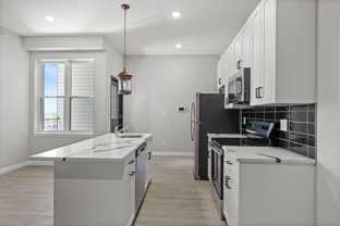 403 N Simpson St - Photo 1 of 1