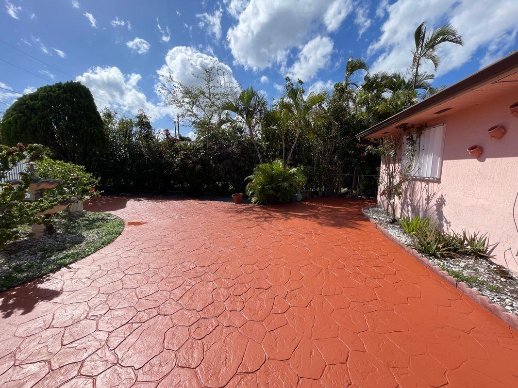 3033 Nw 11th Ter ##A - Photo 3 of 13