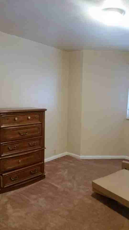 6 WELLSFORD ST - Photo 3 of 25