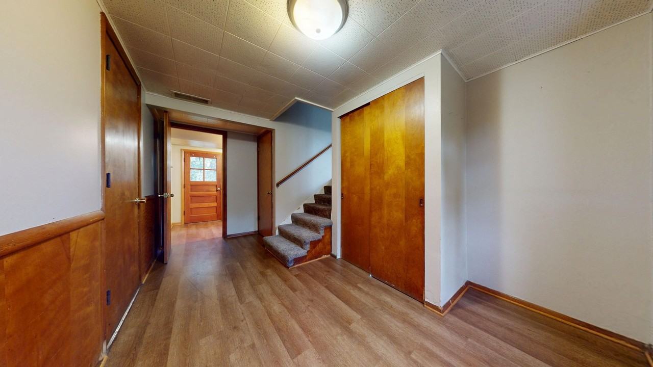 430 Dale Ave - Photo 3 of 14