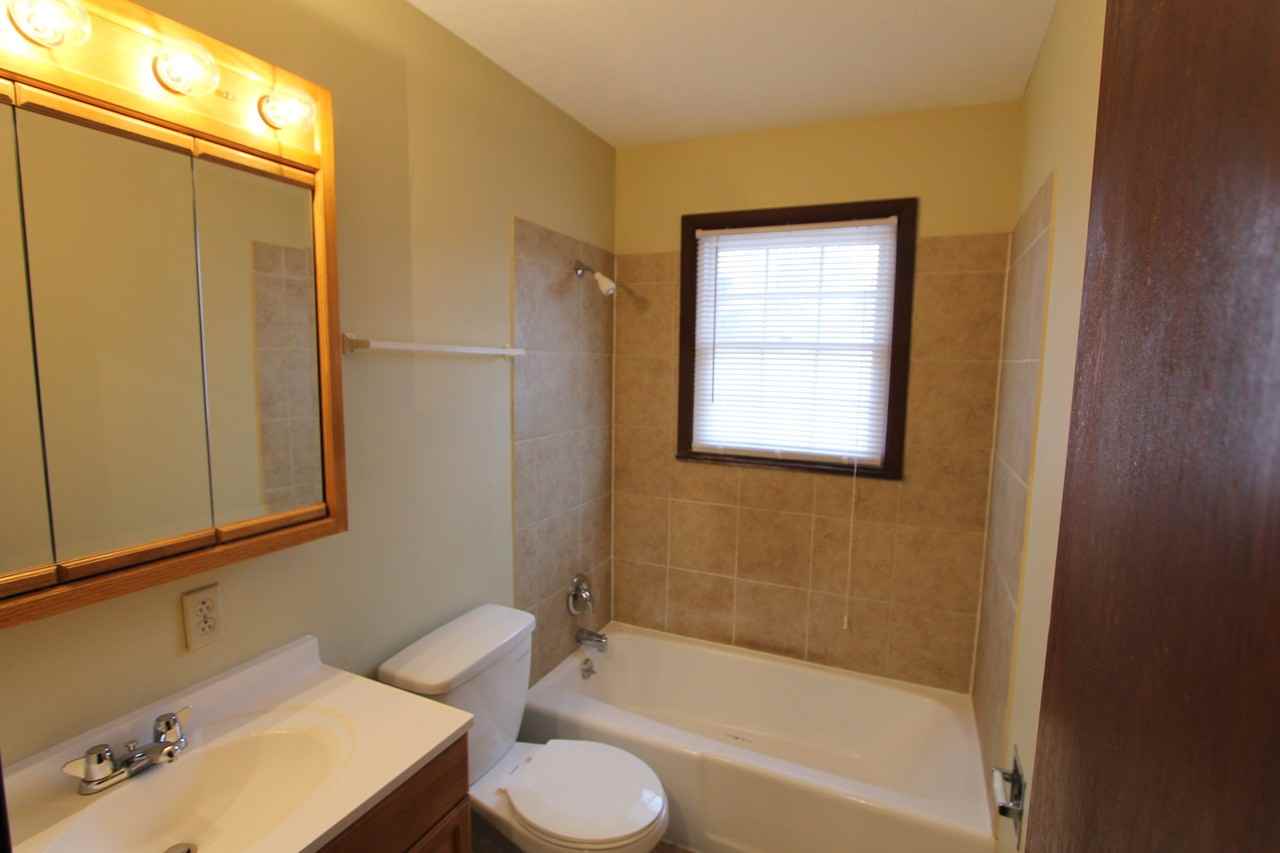 8844 Spaulding Cir - Photo 3 of 16