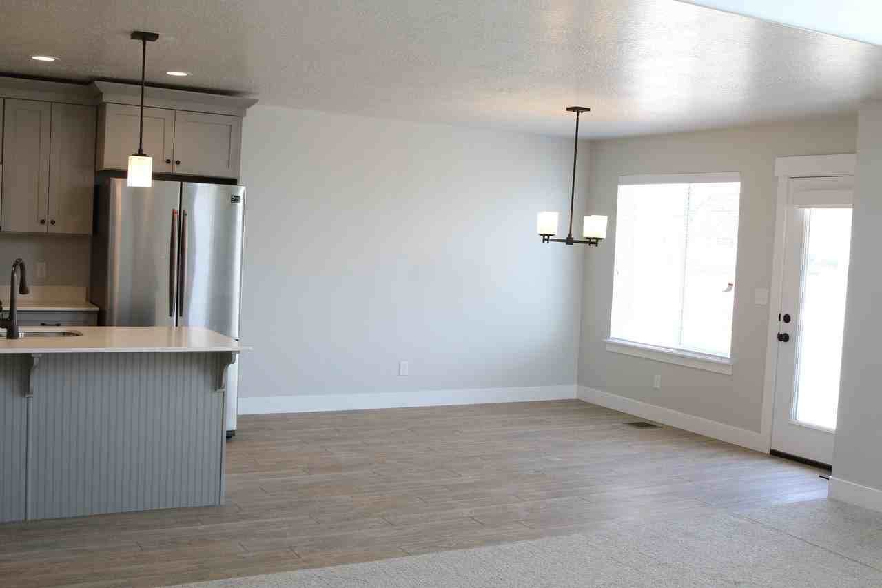 4036 West 1700 North - Photo 6 of 17