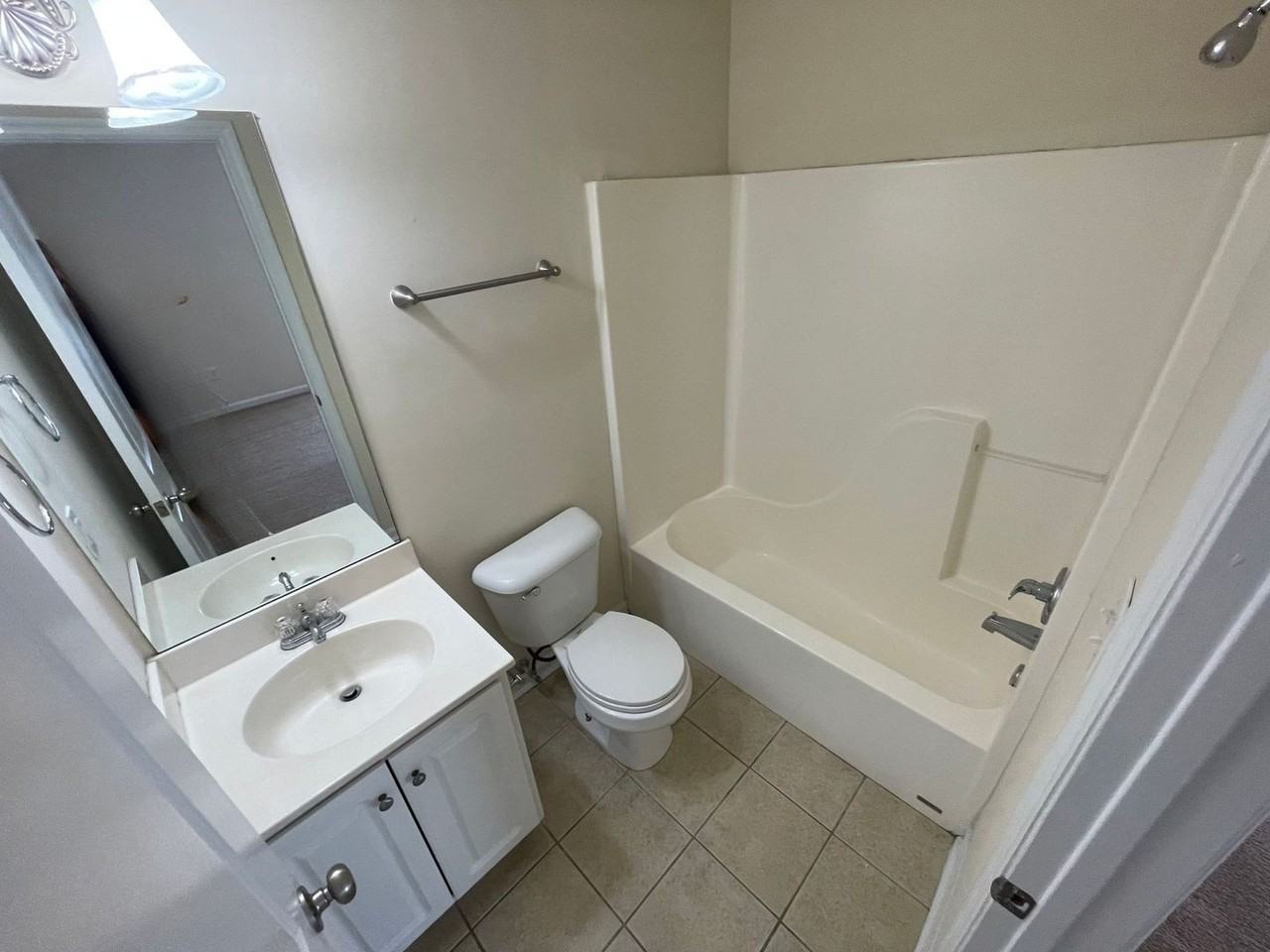 172 Ruth Dr - Photo 7 of 14