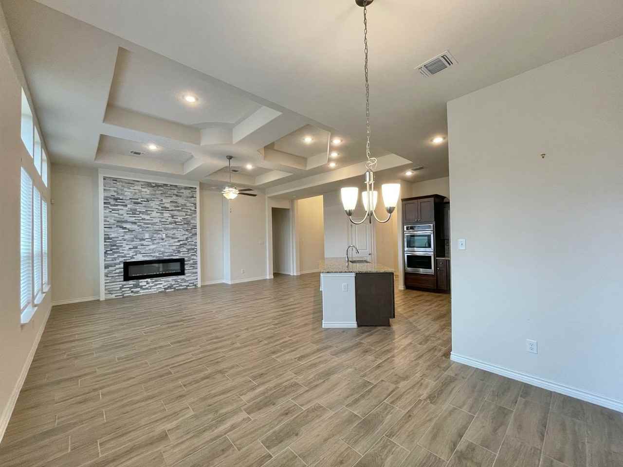 6305 Cordillera Dr - Photo 6 of 42