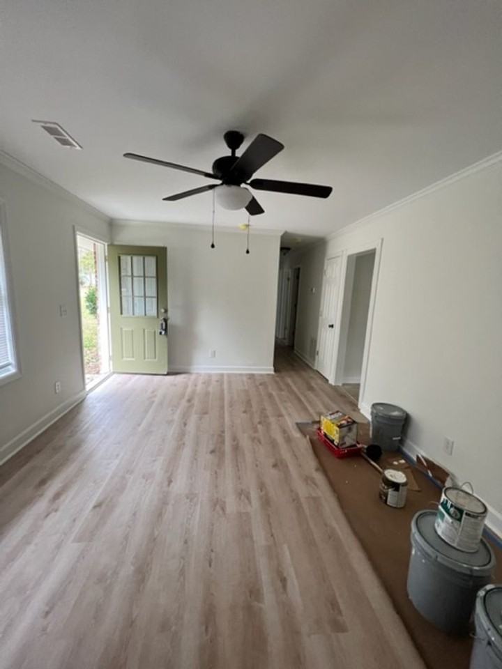 147 Mallard Street - Photo 3 of 18