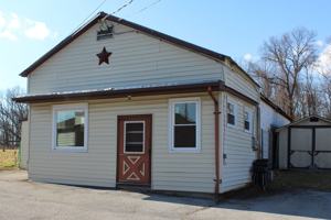 featured image of 13380 Cross Roads Ave