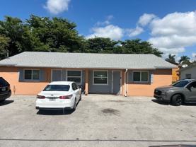 3755 Marion St #B - Photo 1 of 1