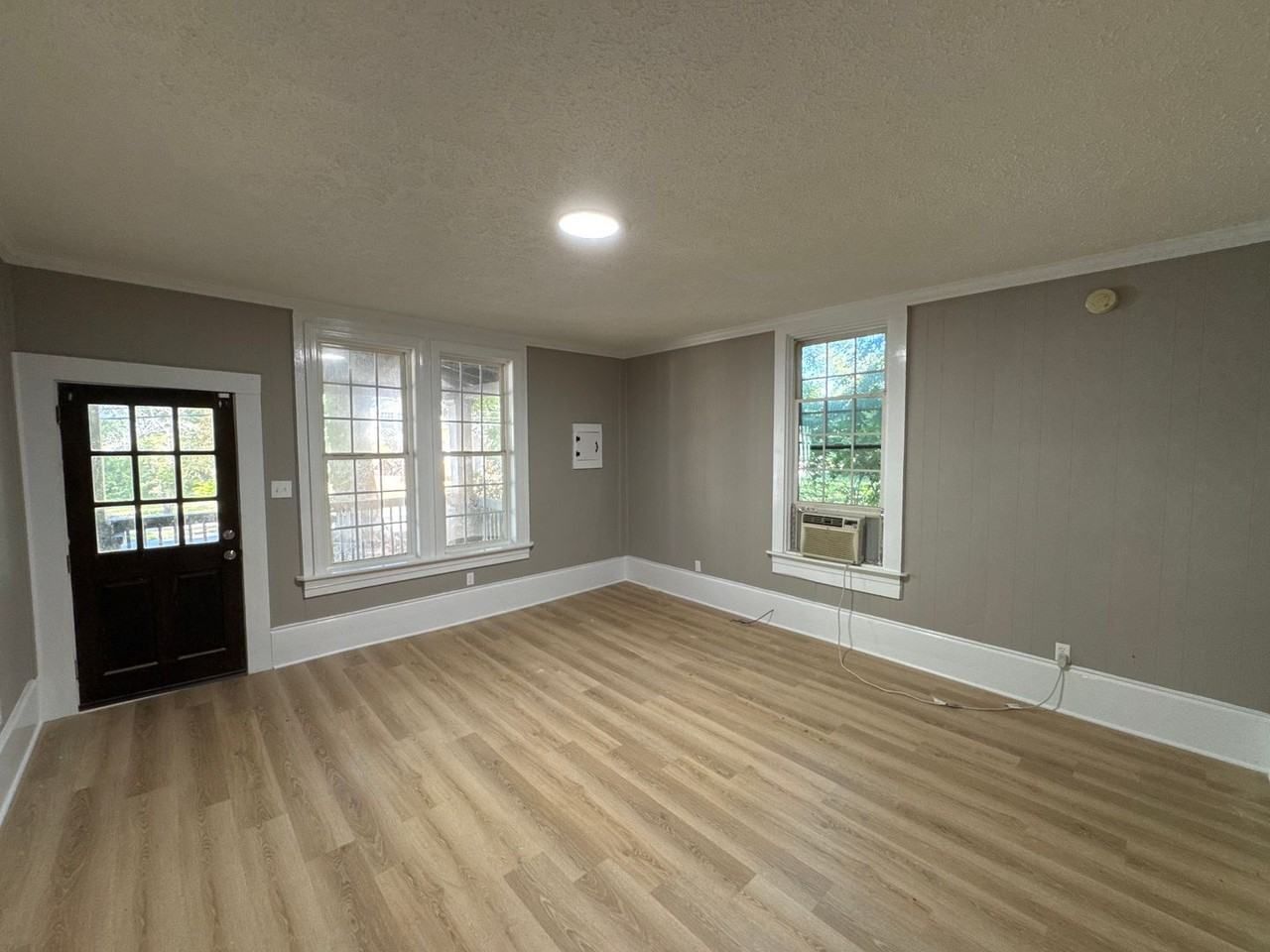 720B Bailey Jester Rd - Photo 3 of 12