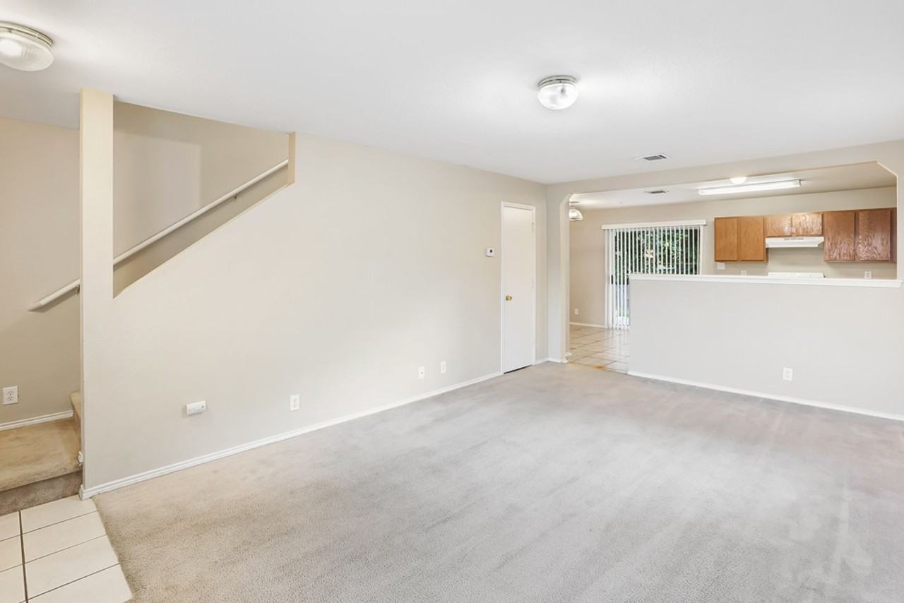 6246 Cypress Cir - Photo 6 of 25