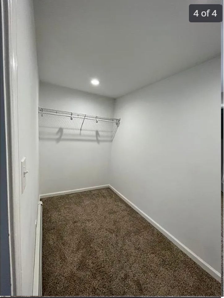 1926 Shore Road - Photo 3 of 14