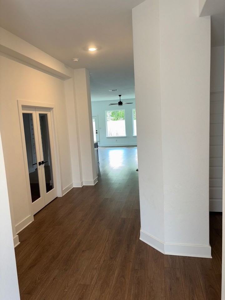 2120 Little Snake Way - Photo 4 of 32