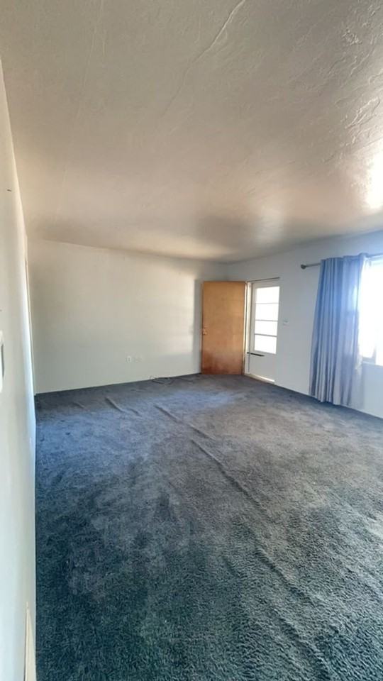 330 S Main Ave - Photo 3 of 30