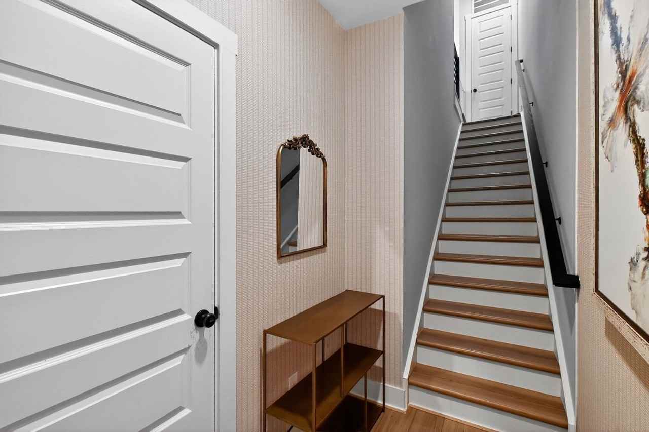 4015 Tundra Rd - Photo 3 of 28