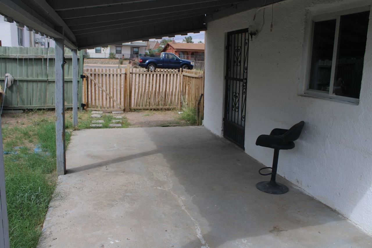 3014 3014 RICHMOND BACK - Photo 3 of 10