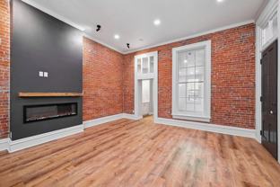 105 E Bremer Ave - Photo 1 of 1
