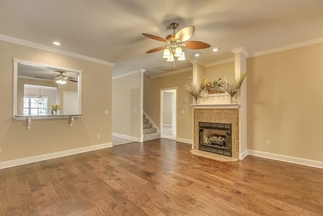 2208 Stanford Ct - Photo 7 of 23