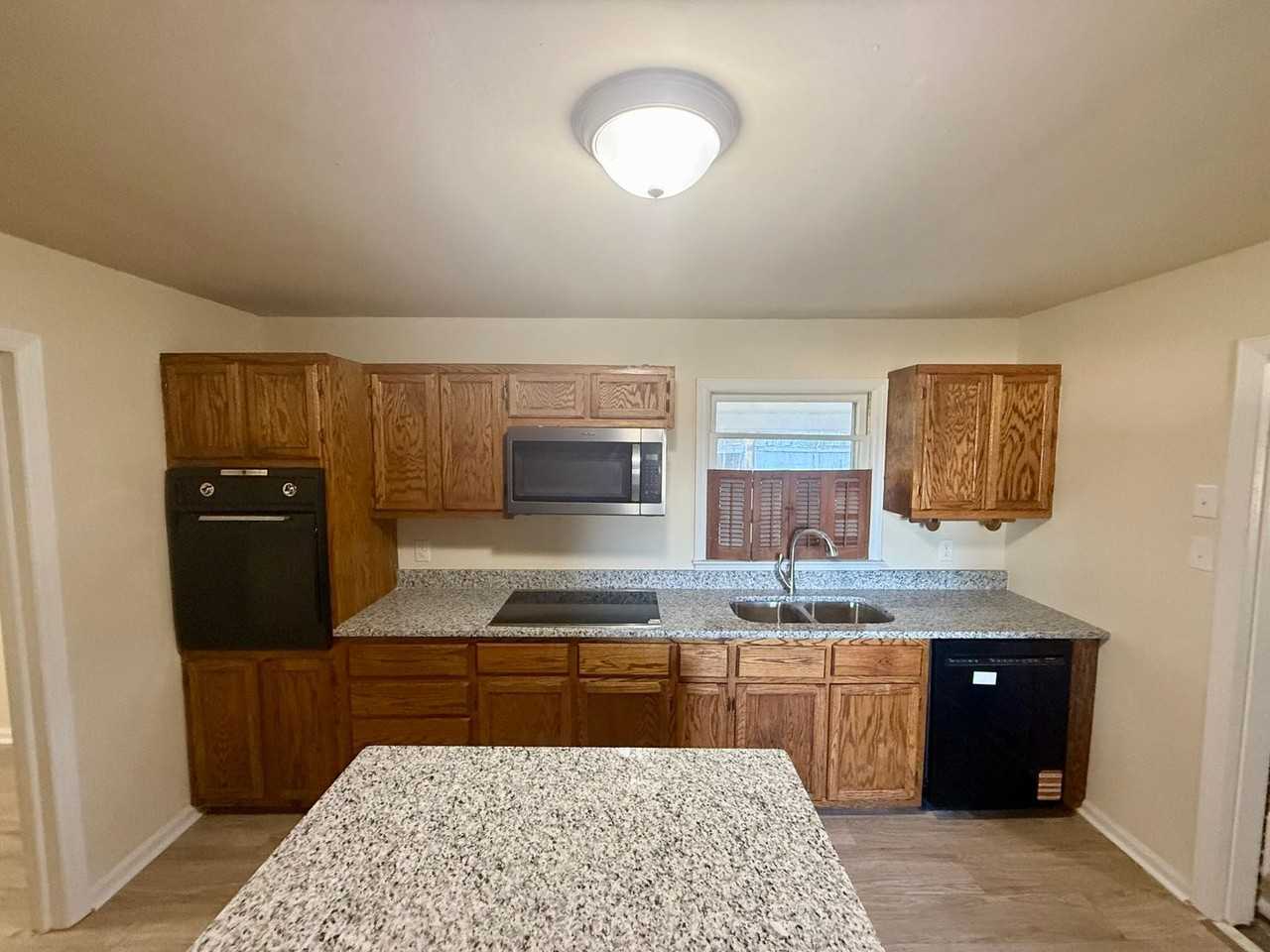 3015 County Farm Rd - Photo 7 of 32