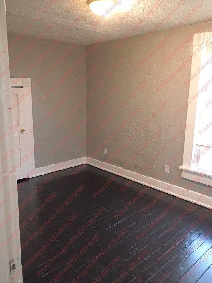2305 E 3rd St - Photo 5 of 16