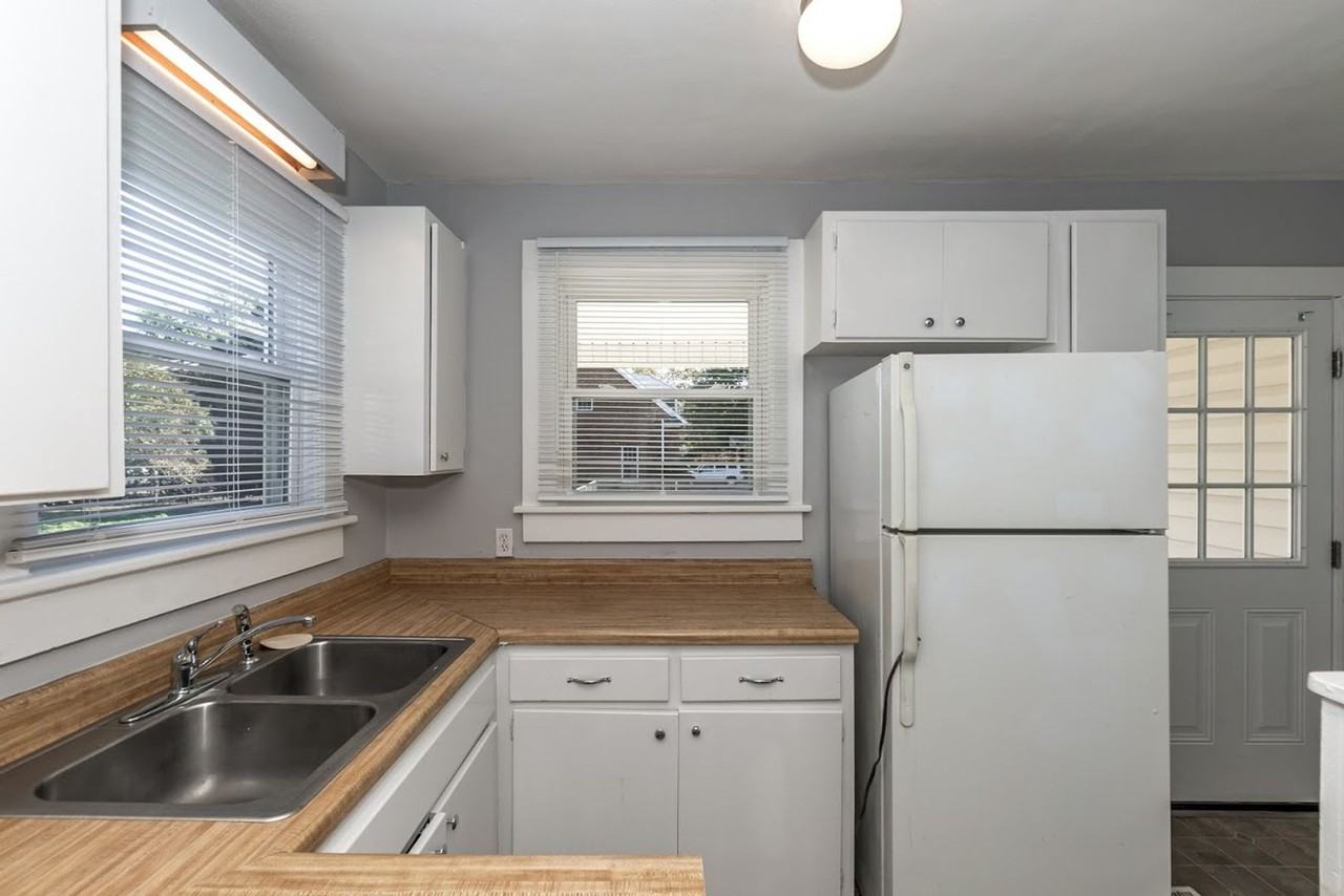 1008 N Orange Ave - Photo 4 of 10