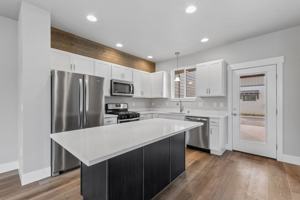 featured image of 534 Colorado Ave