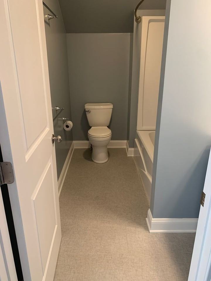 905 Gilbert St - Photo 7 of 36