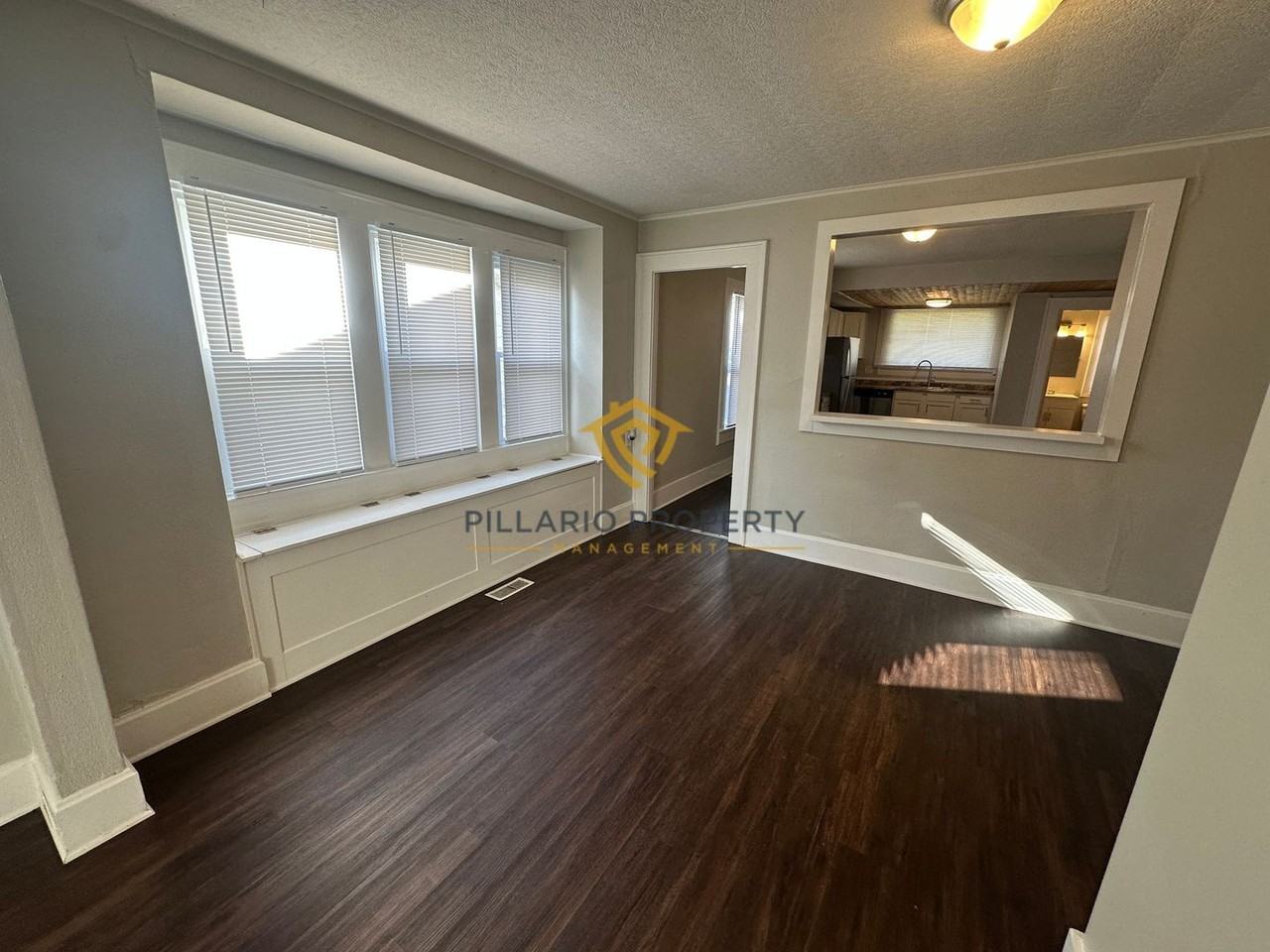 1528 E Tabor St - Photo 7 of 26