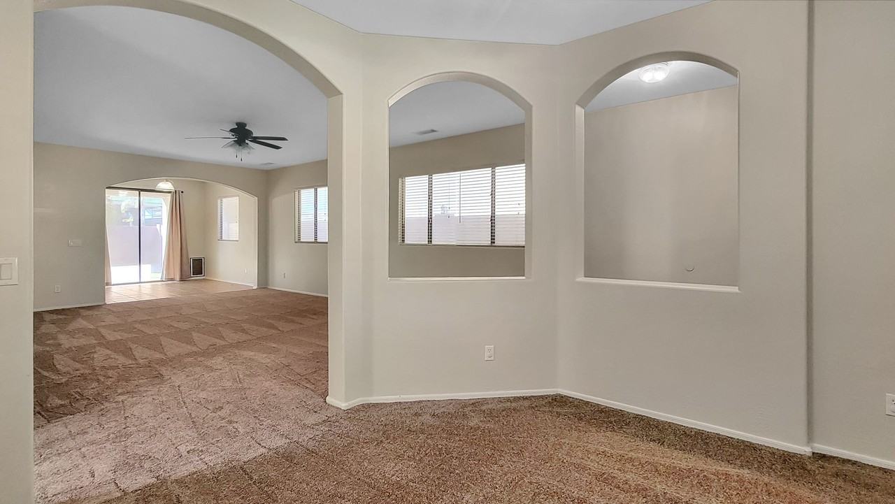 18460 N 170th Ln - Photo 5 of 24