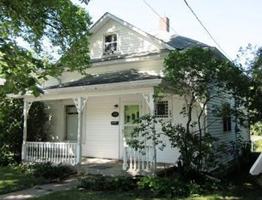 featured image of 374 6th Ave Se