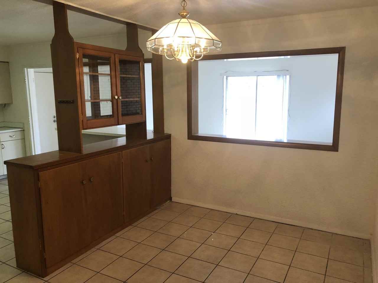 1114 S Michigan Ave - Photo 6 of 24