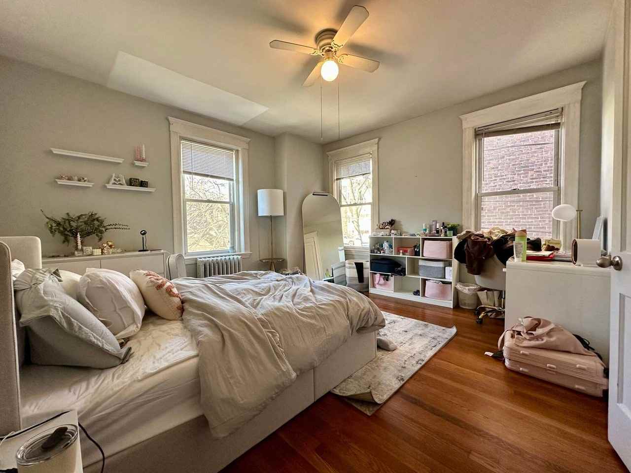 188 Saint Paul St - Photo 3 of 8