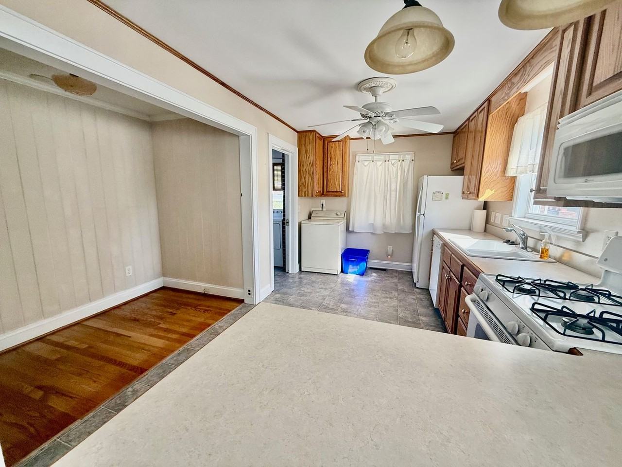 300 E Pine St - Photo 6 of 19