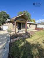 featured image of 931 Burton St