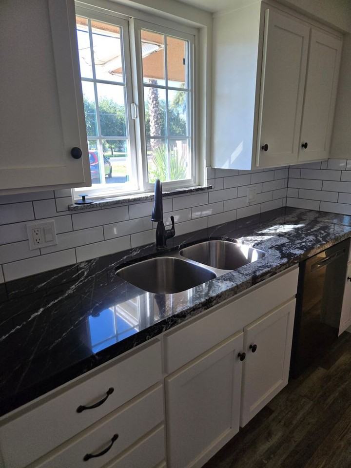 13582 Grangeville Blvd - Photo 7 of 23