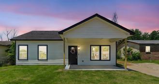6004 N Garrison Pl - Photo 1 of 1