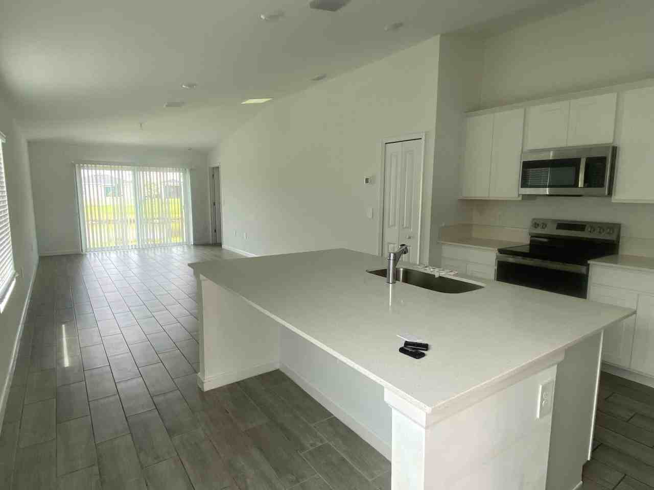 1668 Colebrook Cir Sw - Photo 5 of 14