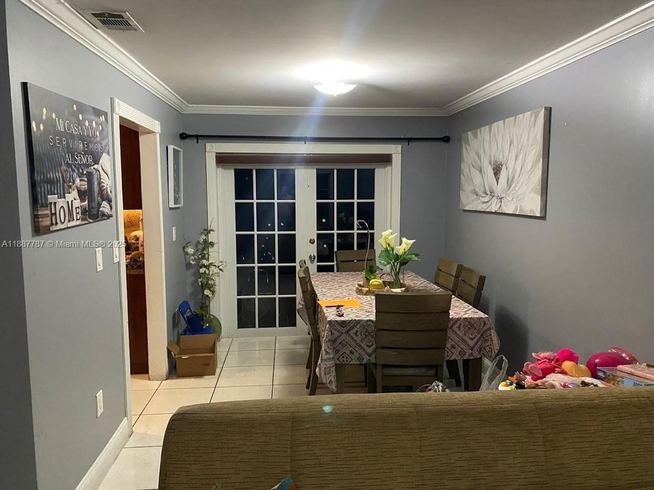 19319 Nw 54th Ct - Photo 3 of 10