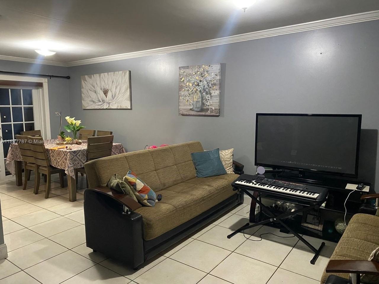 19319 Nw 54th Ct - Photo 4 of 10