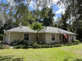625 Sw Beth Dr - Photo 1 of 1
