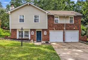 featured image of 3017 Nw Castle Dr