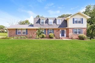 107 Meadowbrook Dr - Photo 1 of 1