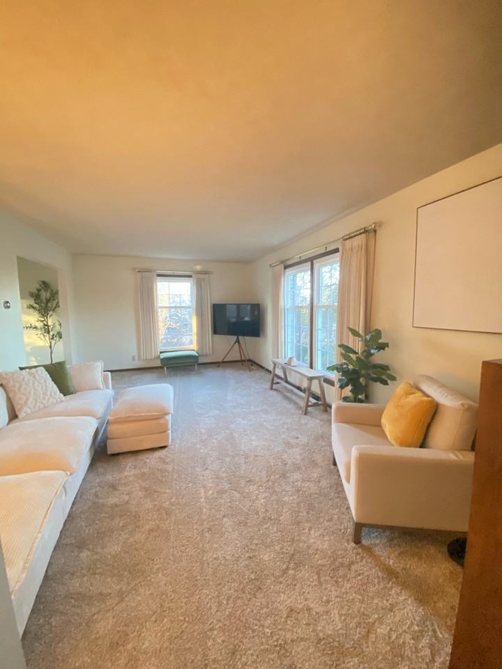 1101 Mimosa Ct - Photo 5 of 14