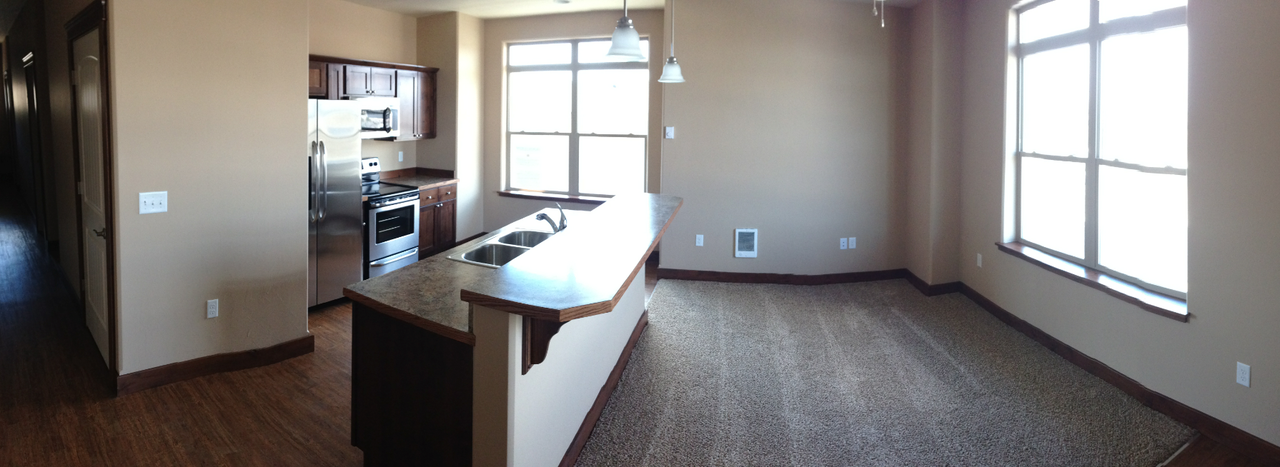 2888 Overlook Blvd #2888 - Photo 2 of 8